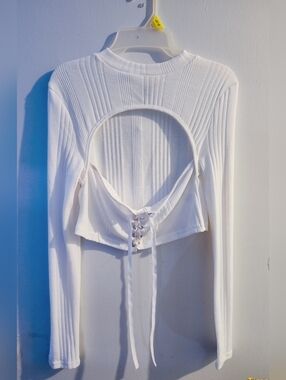 SHEIN White Ribbed Long-Sleeve Back Cutout Lace-Up Crop Top